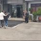Aktivis yang tergabung dalam Forum Kota (Forkot) melakukan aksi demonstrasi ke Mapolres kabupaten Pamekasan, Madura.